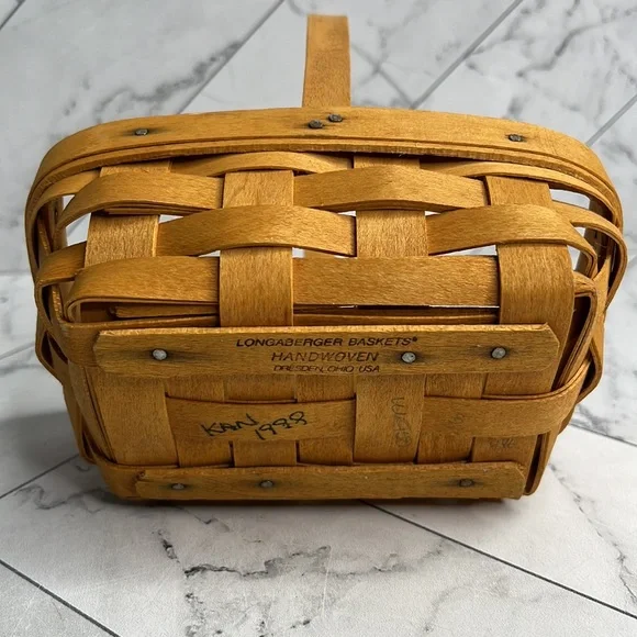 Vintage Longaberger Mini Classic Basket Rectangle With Handle Signed - Picture 3 of 4